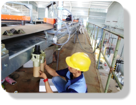 Install Feeding Conveyor of Press Machine